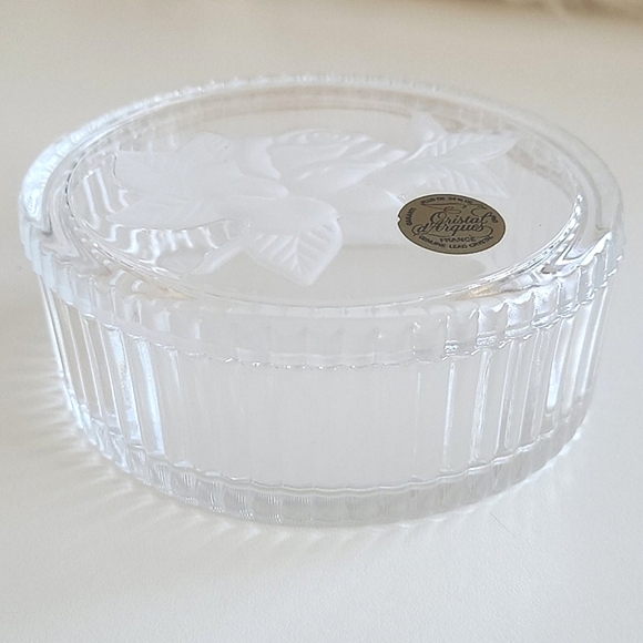 CRISTAL D'ARQUES Lead Crystal Trinket Box (France) - Picture 4 of 8